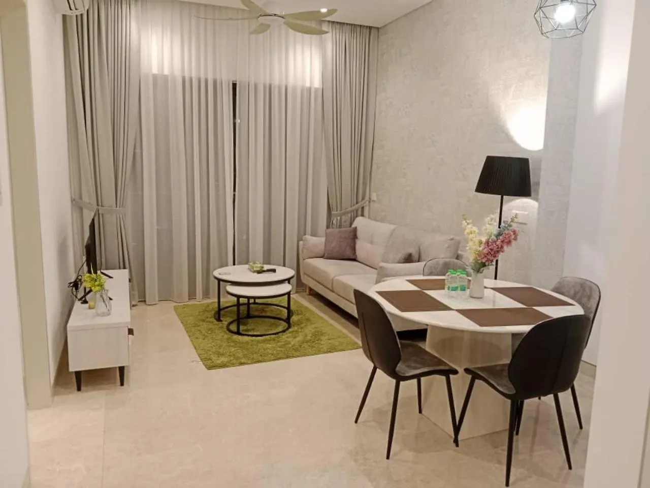 Kl Marigold Apartment At Berjaya Times Square Kuala Lumpur Malezya